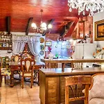 Royal Antique Apartment Apartment *