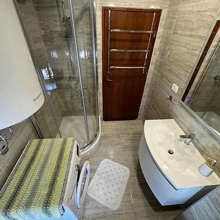 Royal Antique Apartment