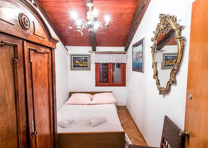 皇家古董公寓 斯普利特